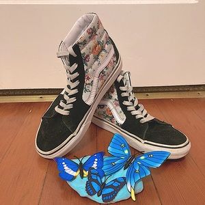 ✨Floral Vans✨